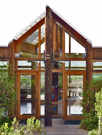 2nd place - Funky Building - Kathleen Wiberg